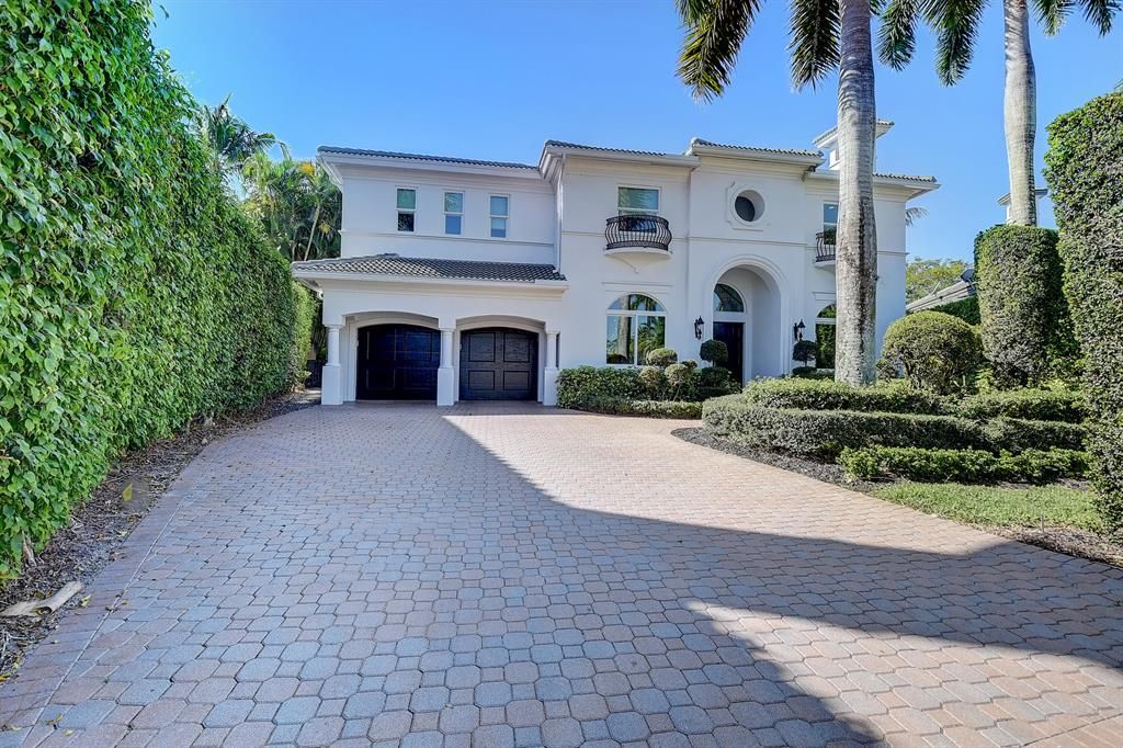 Photo of 2414 NW 49th Lane, Boca Raton, FL 33431 (MLS # R10780160)