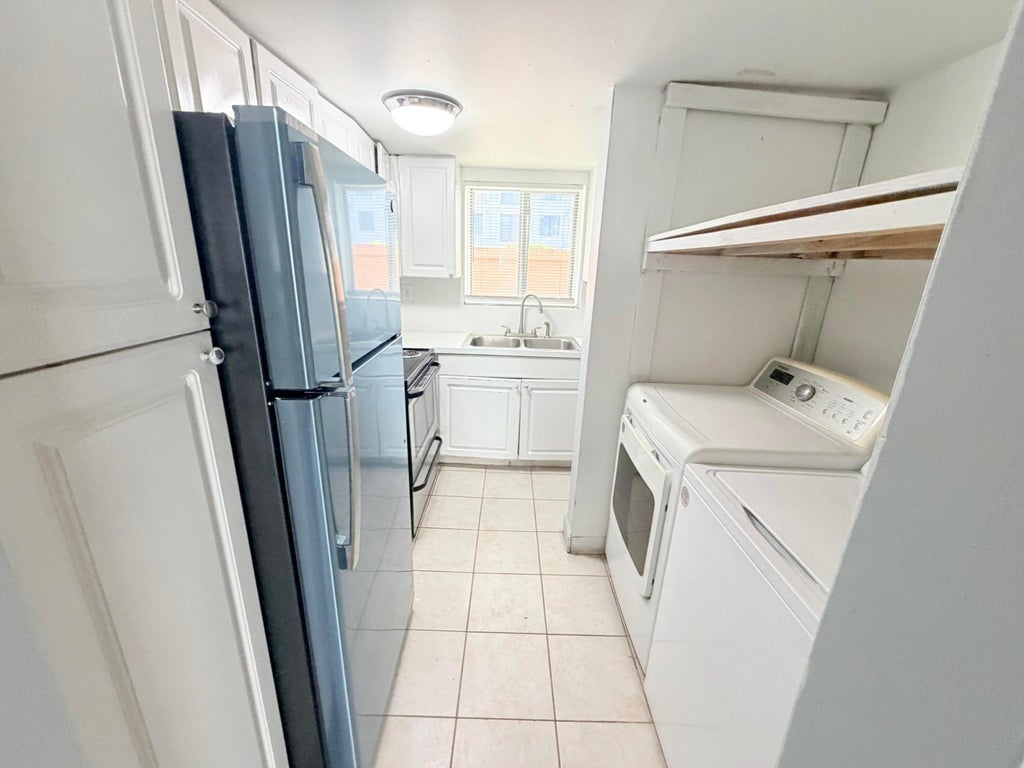 Photo of 1501 CRESCENT Circle #C19, Lake Park, FL 33403 (MLS # B26061666)