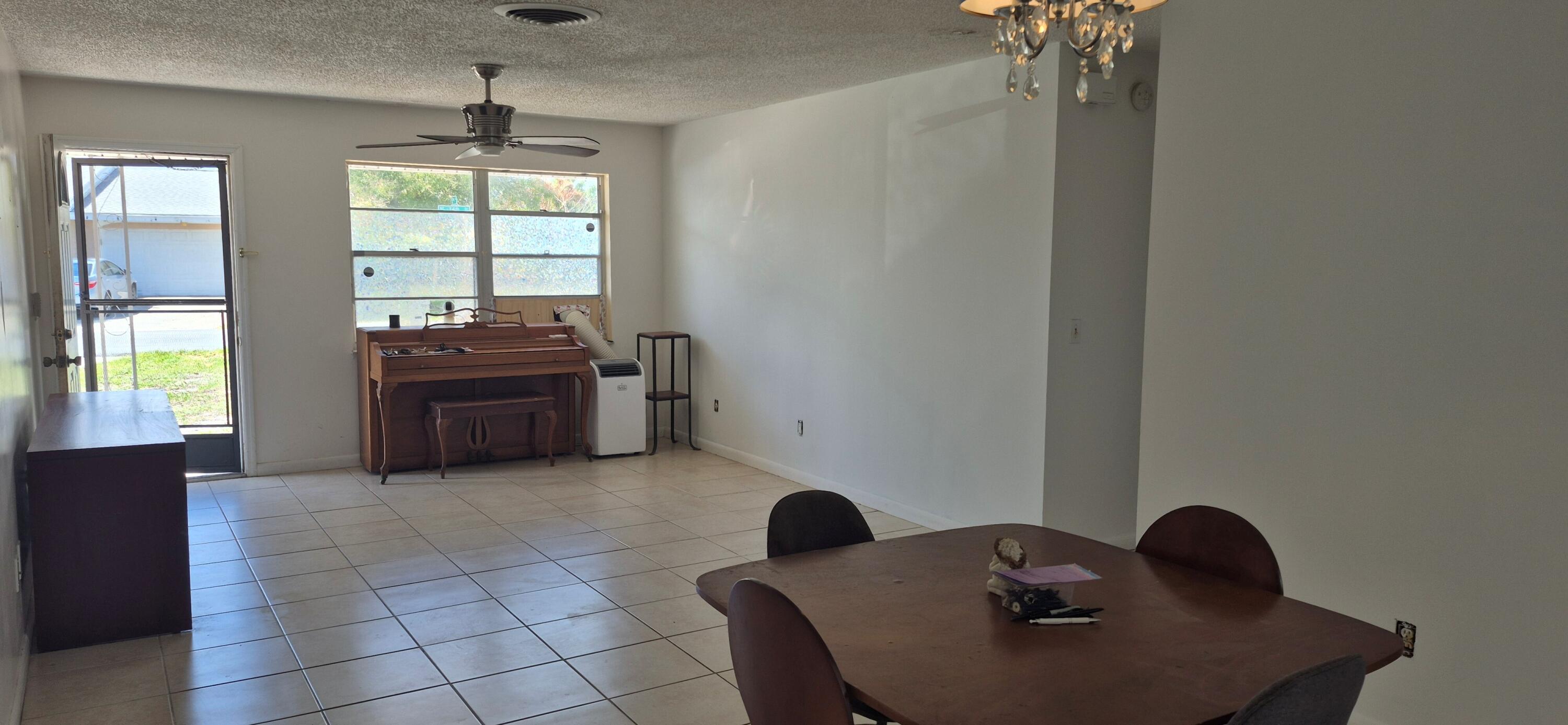 LEILANI HEIGHTS - Residential