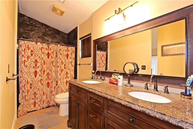 Baywood Village 3-B - Residential