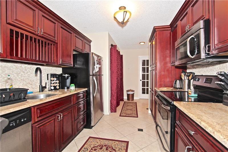 Baywood Village 3-B - Residential