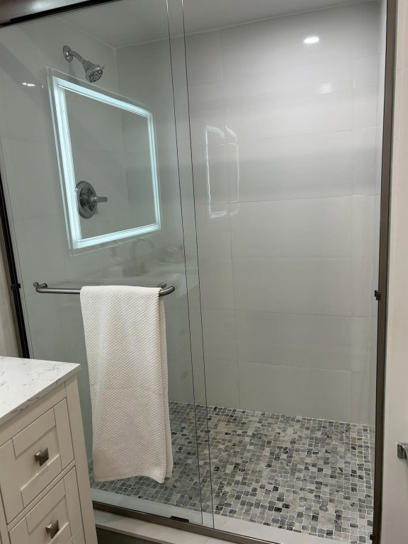 Country Club Apts at Bona - Residential