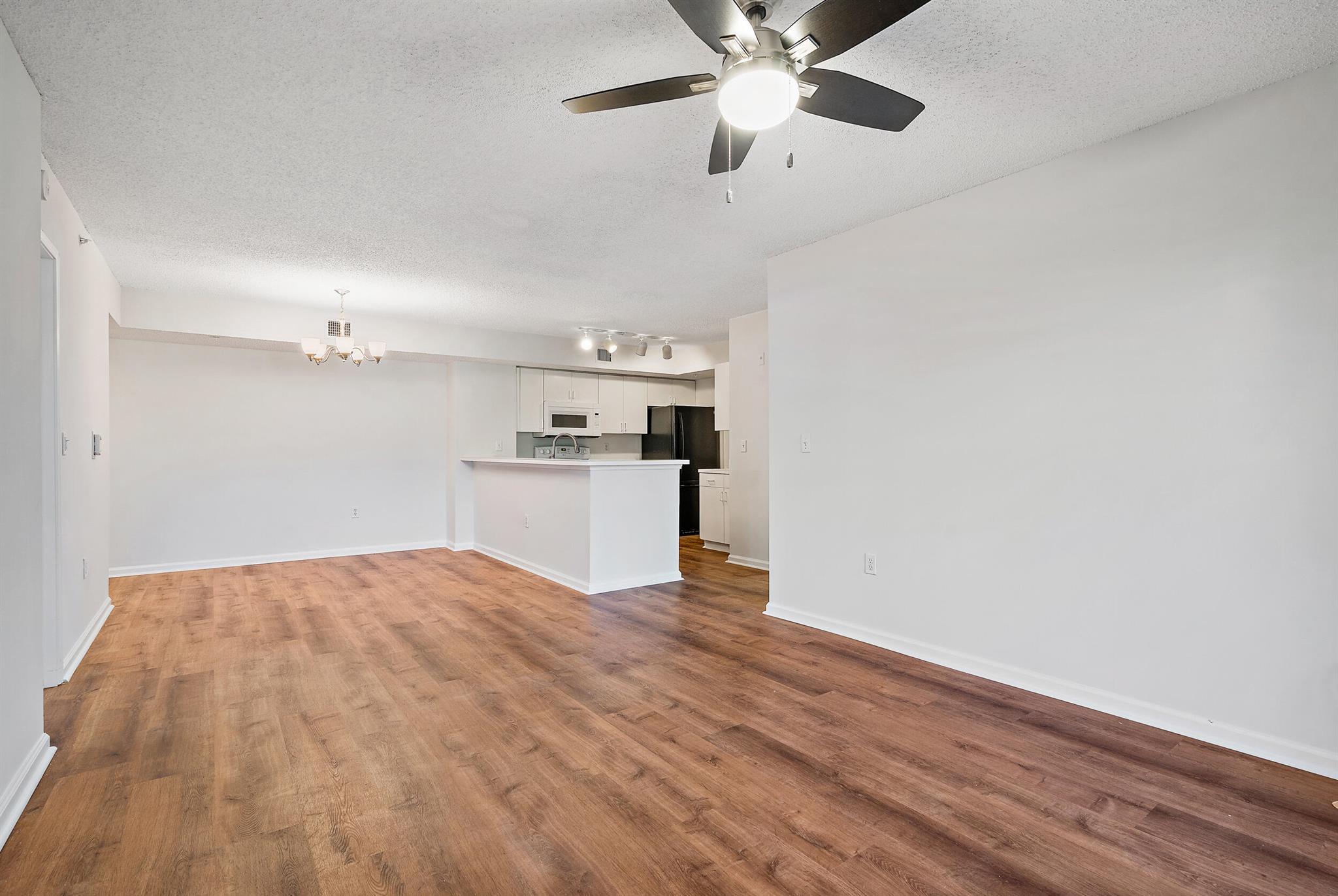 284 Village Boulevard 9108