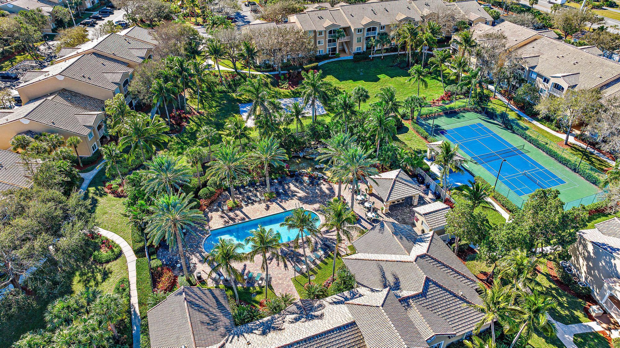 LIGHTHOUSE COVE AT TEQUES - Residential