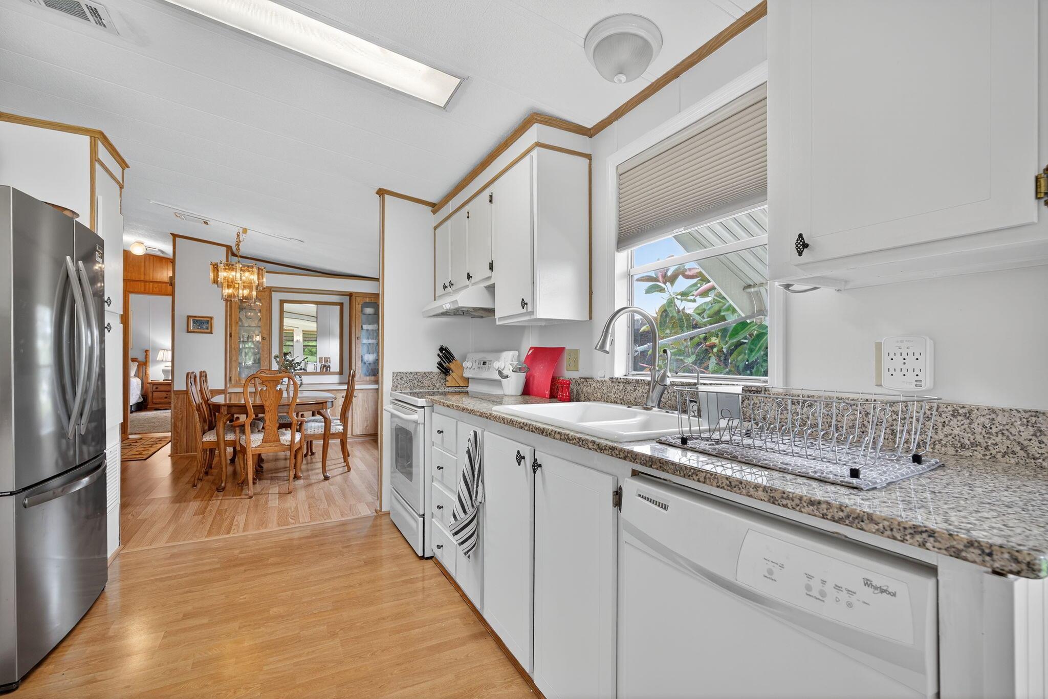 HERITAGE RIDGE SOUTH - Residential Lease