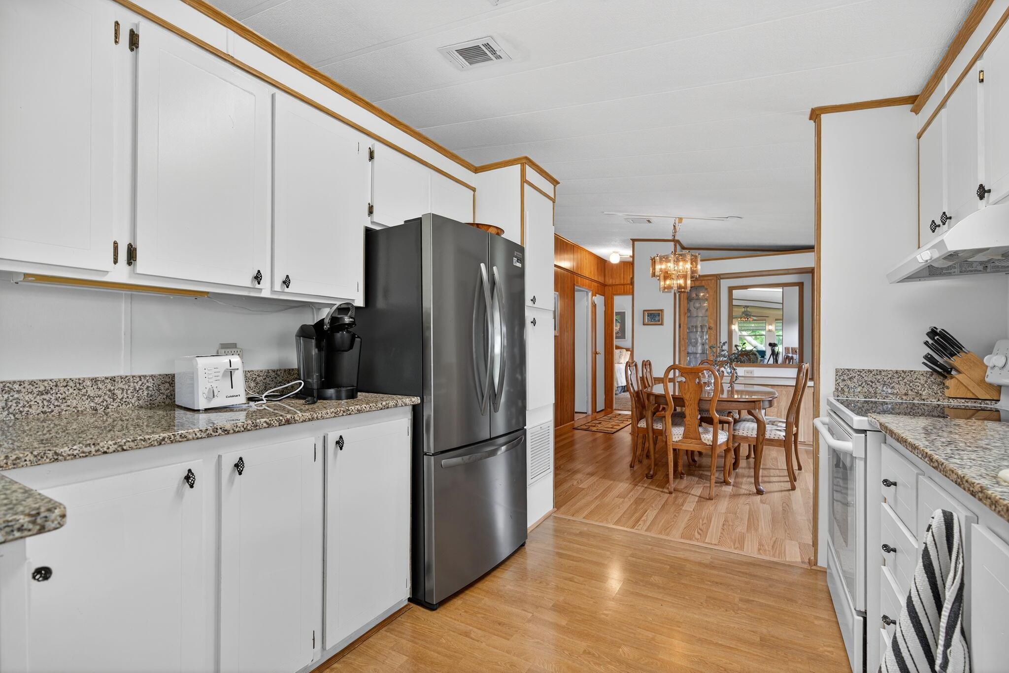 HERITAGE RIDGE SOUTH - Residential Lease