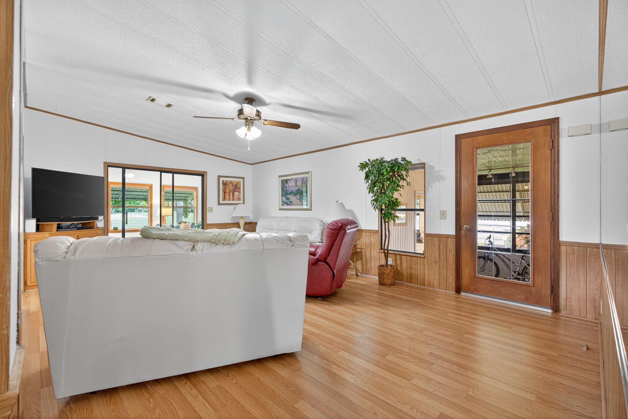 HERITAGE RIDGE SOUTH - Residential Lease