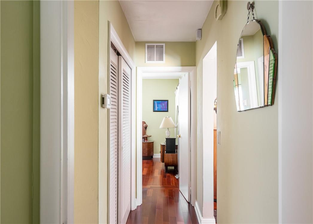 Hollywood Lakes Sec 1-32 - Residential