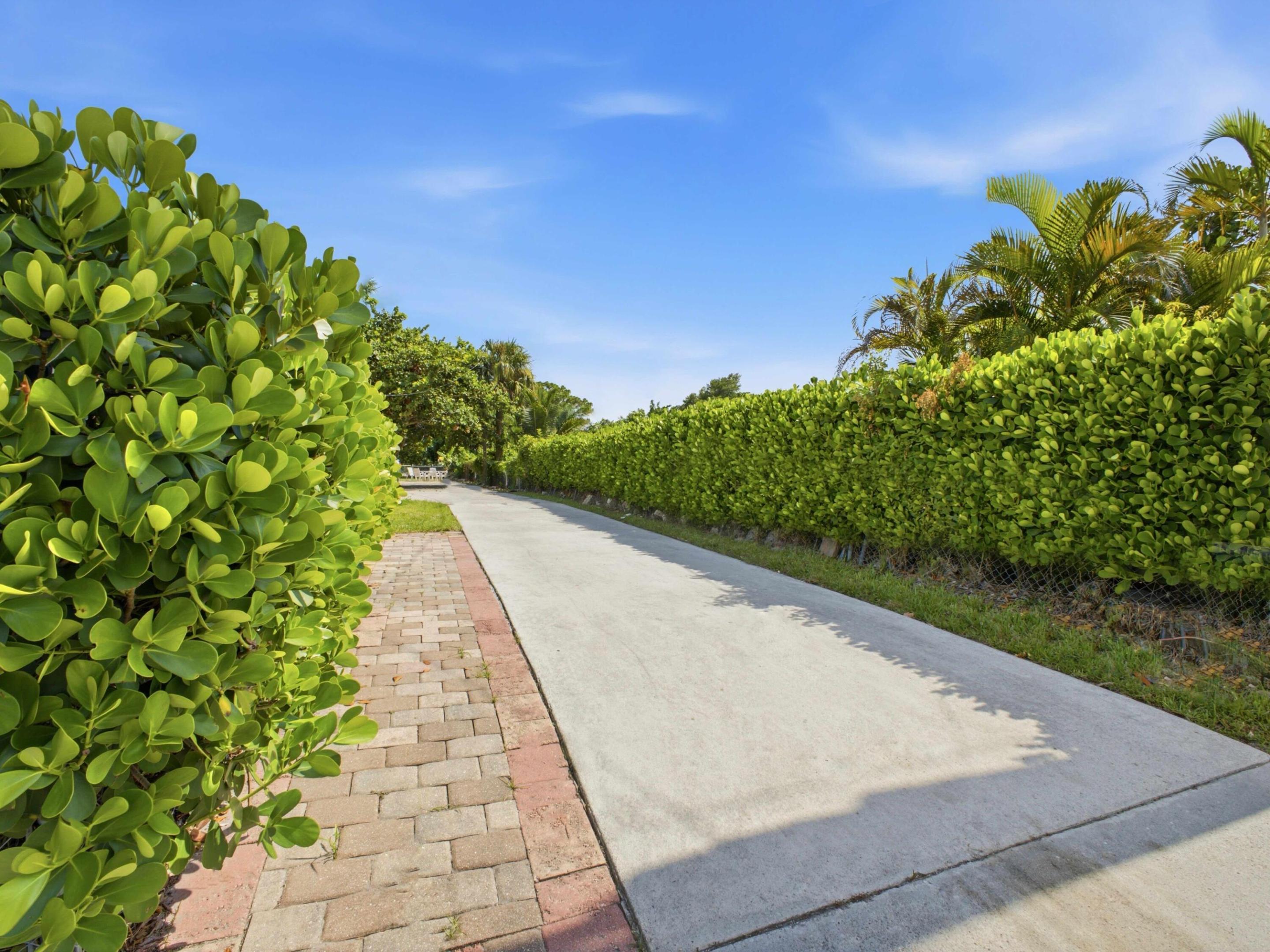 4626 SCHALL Road, West Palm Beach FL 33409