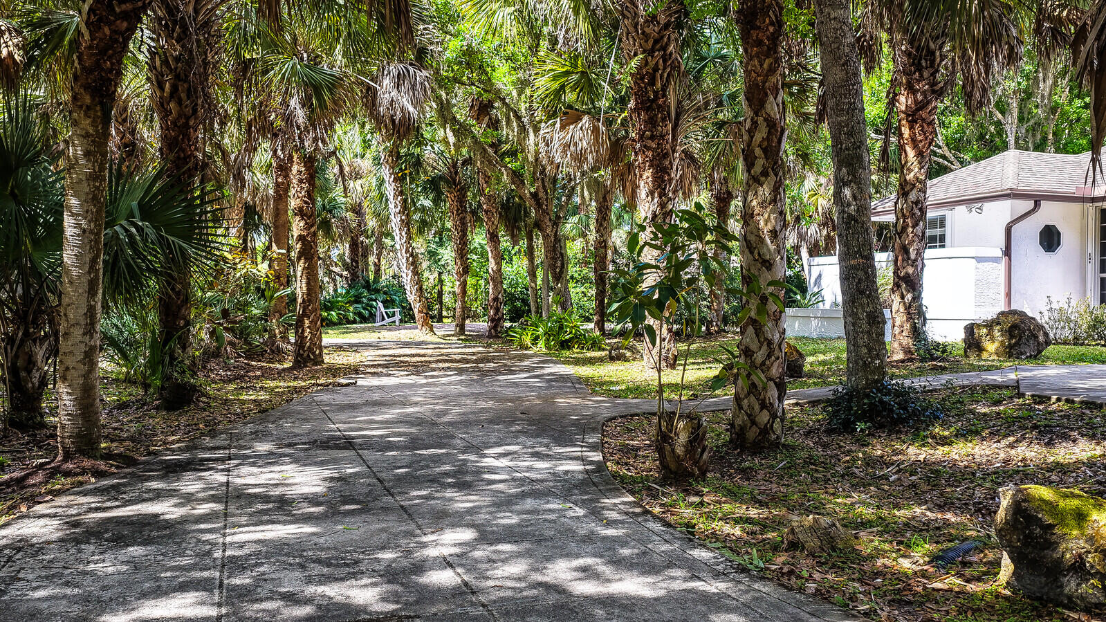 Palm Beach Country Estates - Residential