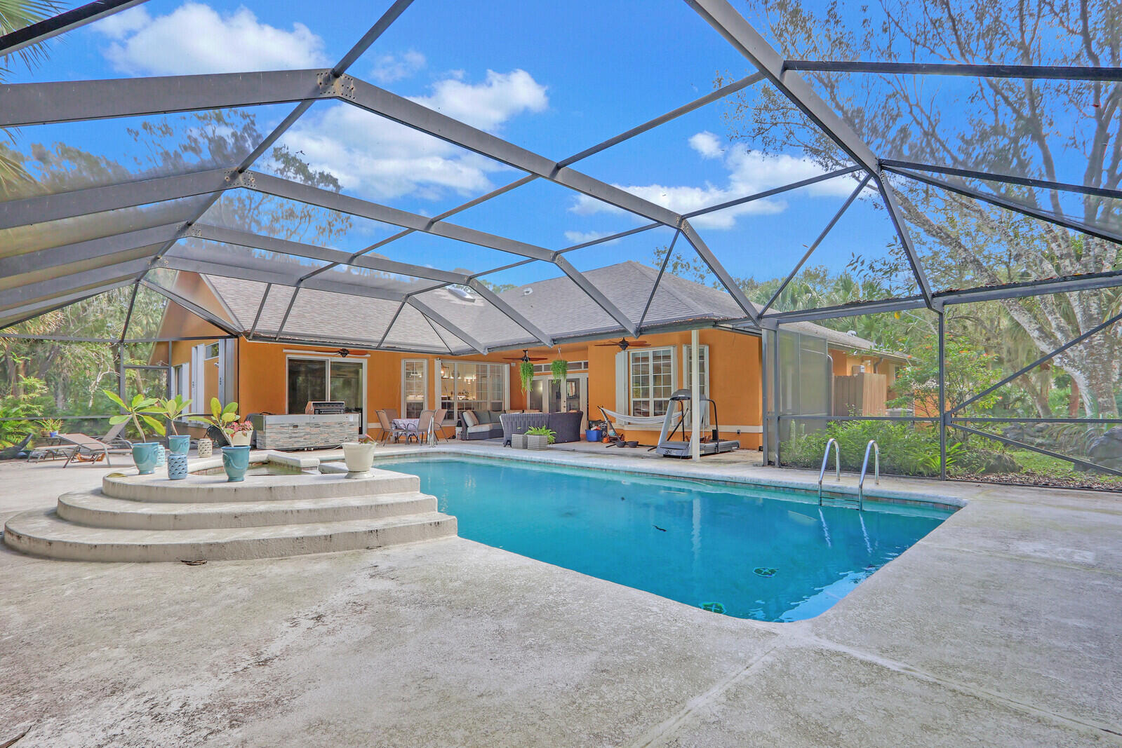 Palm Beach Country Estates - Residential