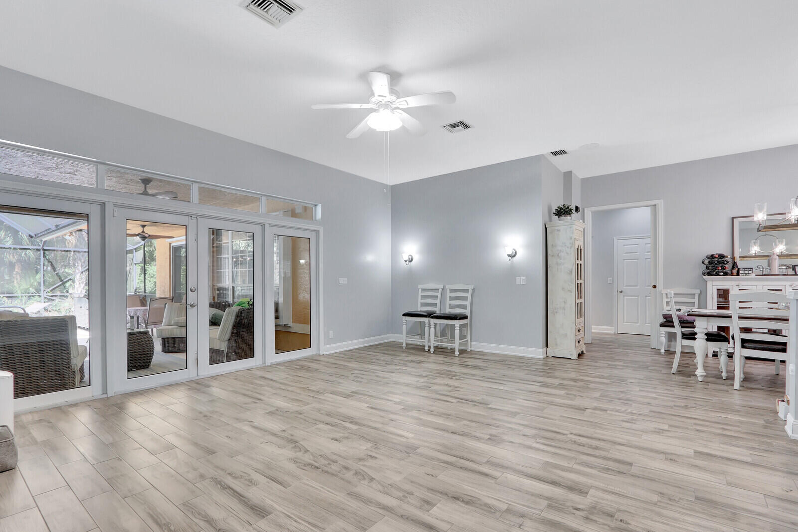 Palm Beach Country Estates - Residential