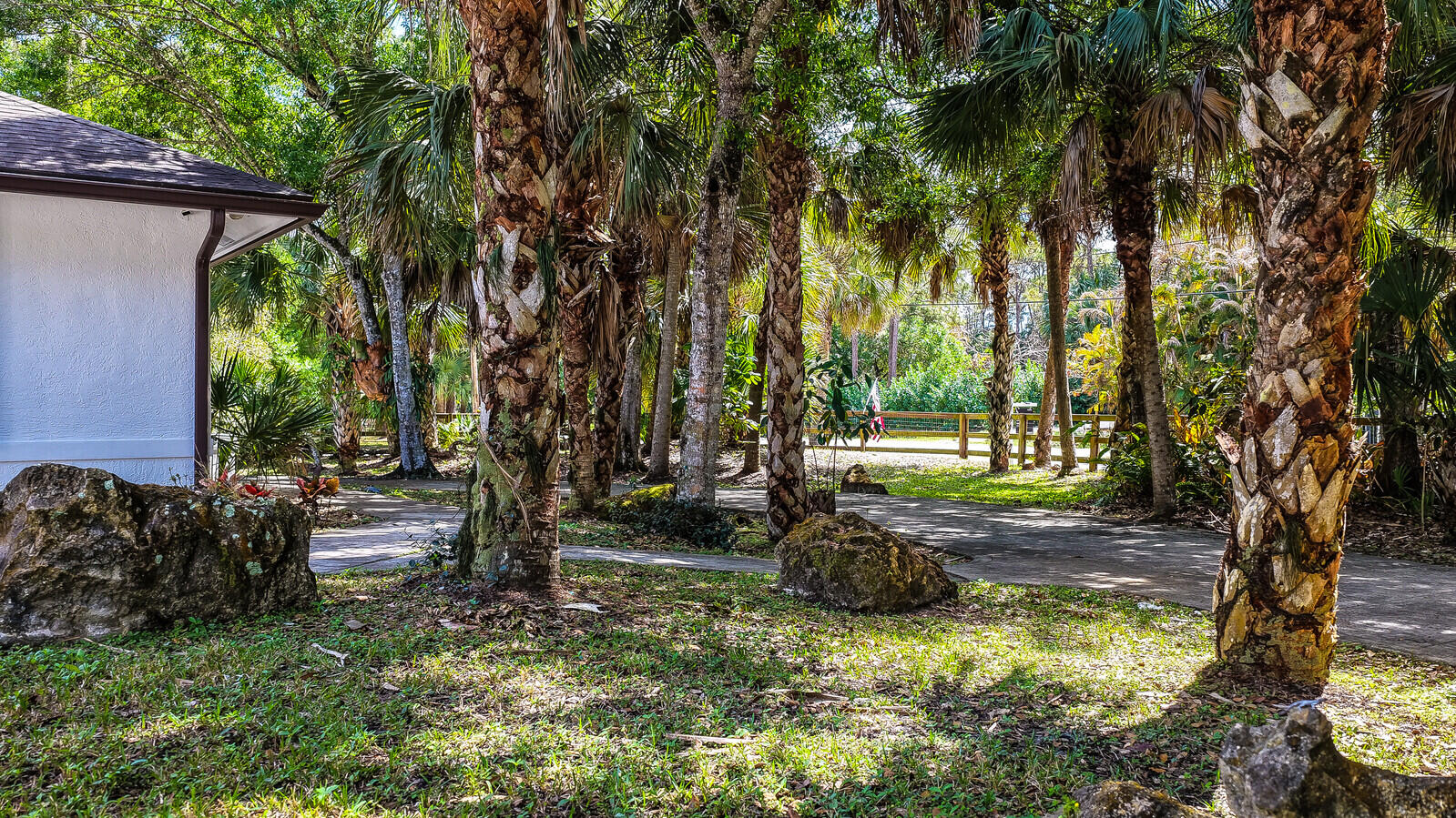 Palm Beach Country Estates - Residential