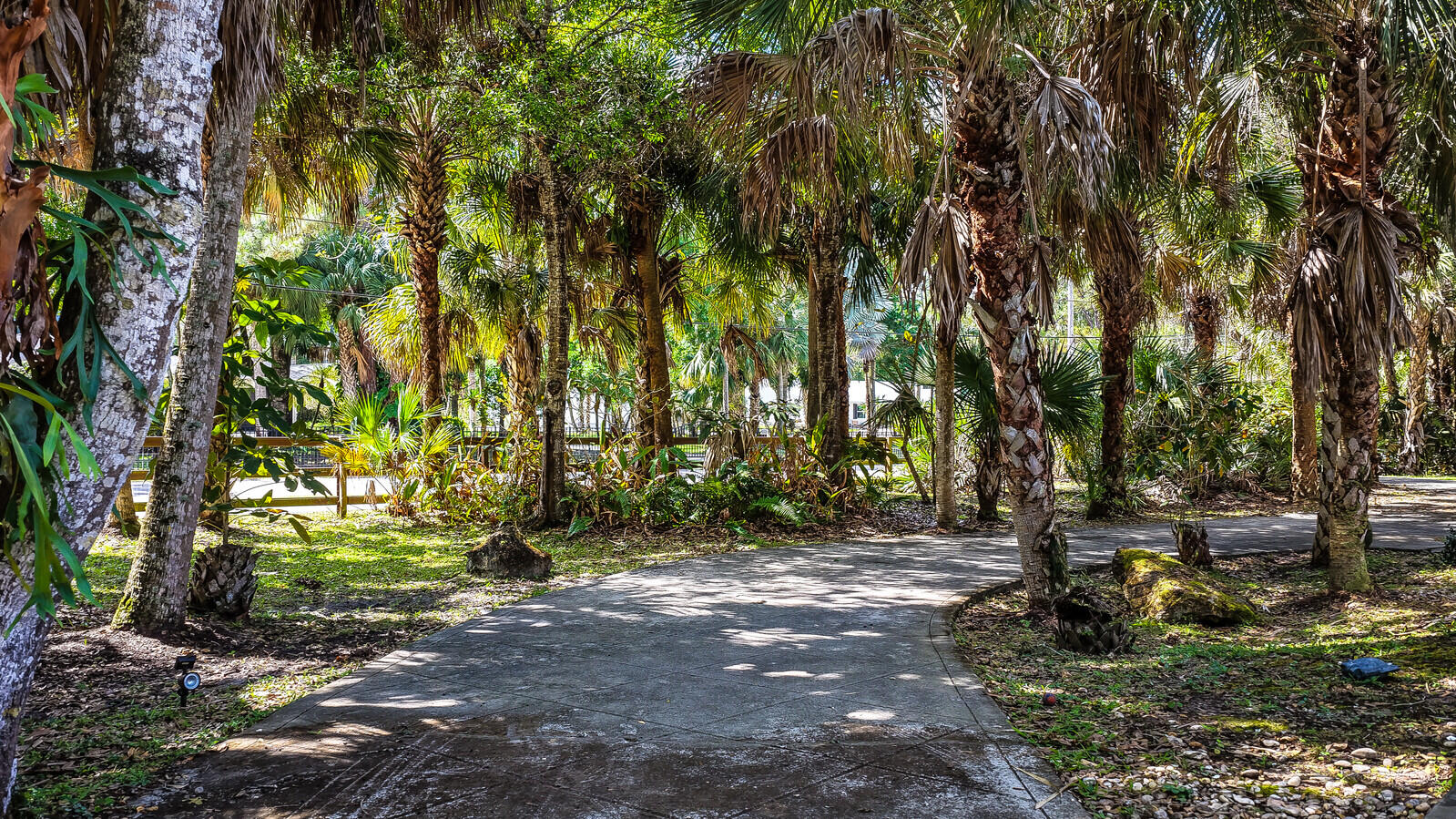 Palm Beach Country Estates - Residential