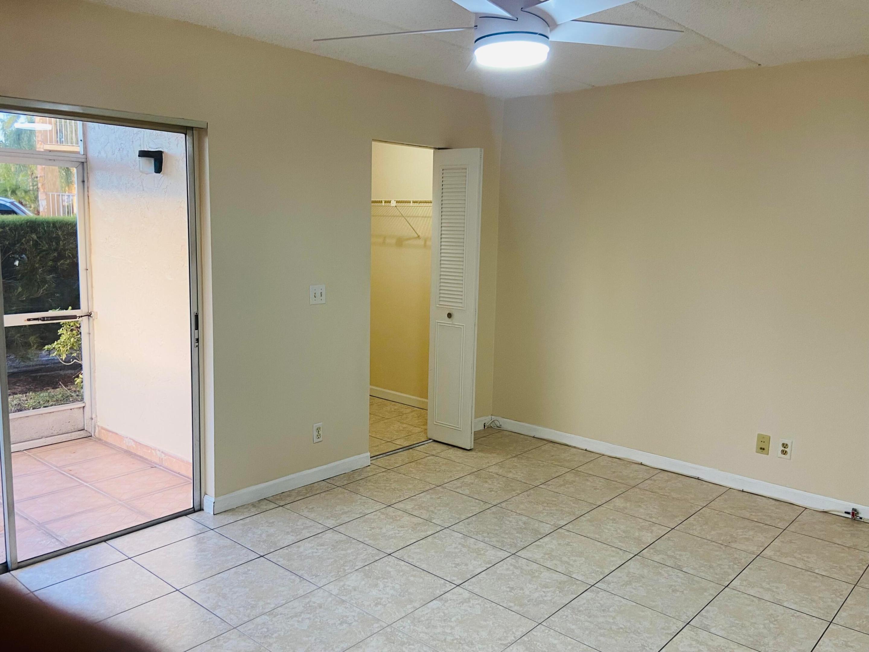 VILLAGE GREEN COVENTRY CONDO - Residential Lease