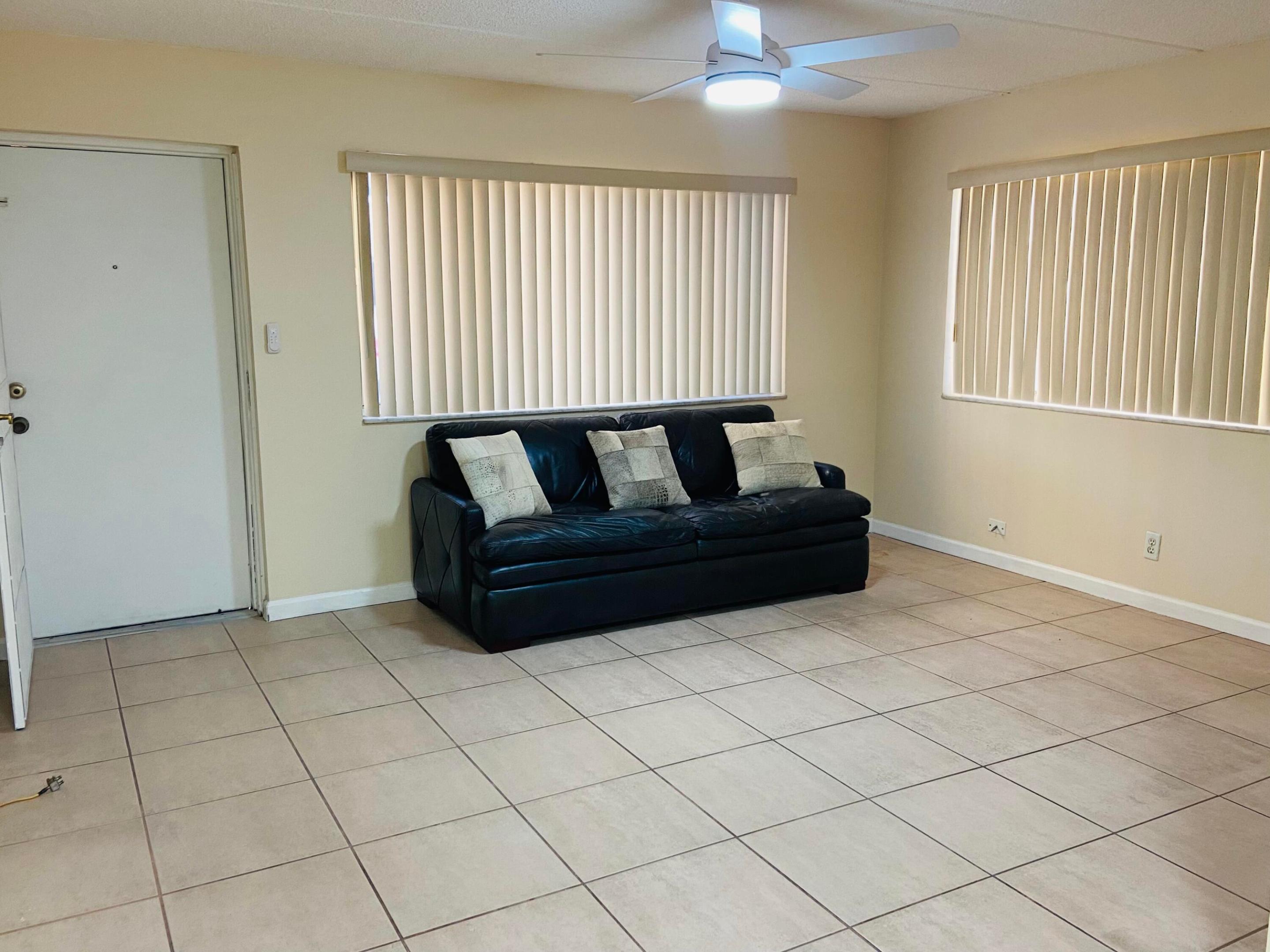 VILLAGE GREEN COVENTRY CONDO - Residential Lease