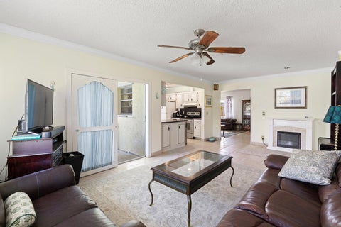 Tiny photo for 2867 SE 1st Court, Boynton Beach, FL 33435 (MLS # B26090572)