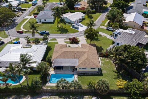 Tiny photo for 2867 SE 1st Court, Boynton Beach, FL 33435 (MLS # B26090572)
