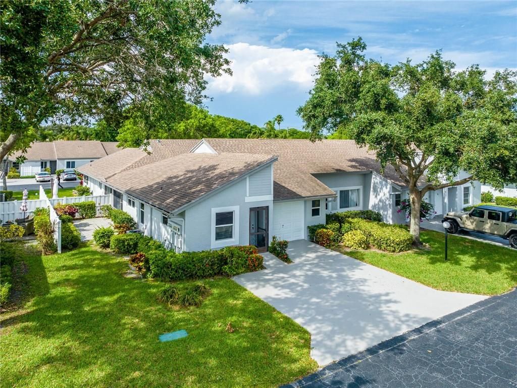 Photo of 8953 Meadowlark Way #8953, Boca Raton, FL 33496 (MLS # F10378539)