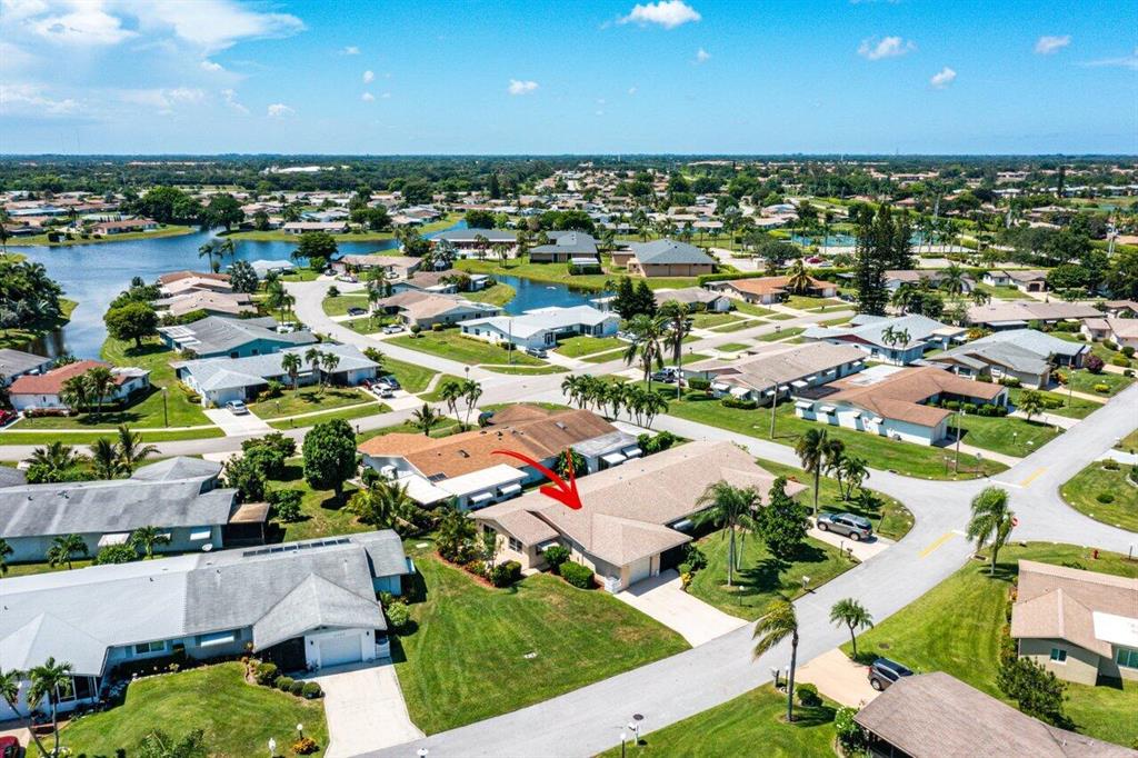 DELRAY VILLAS - Residential