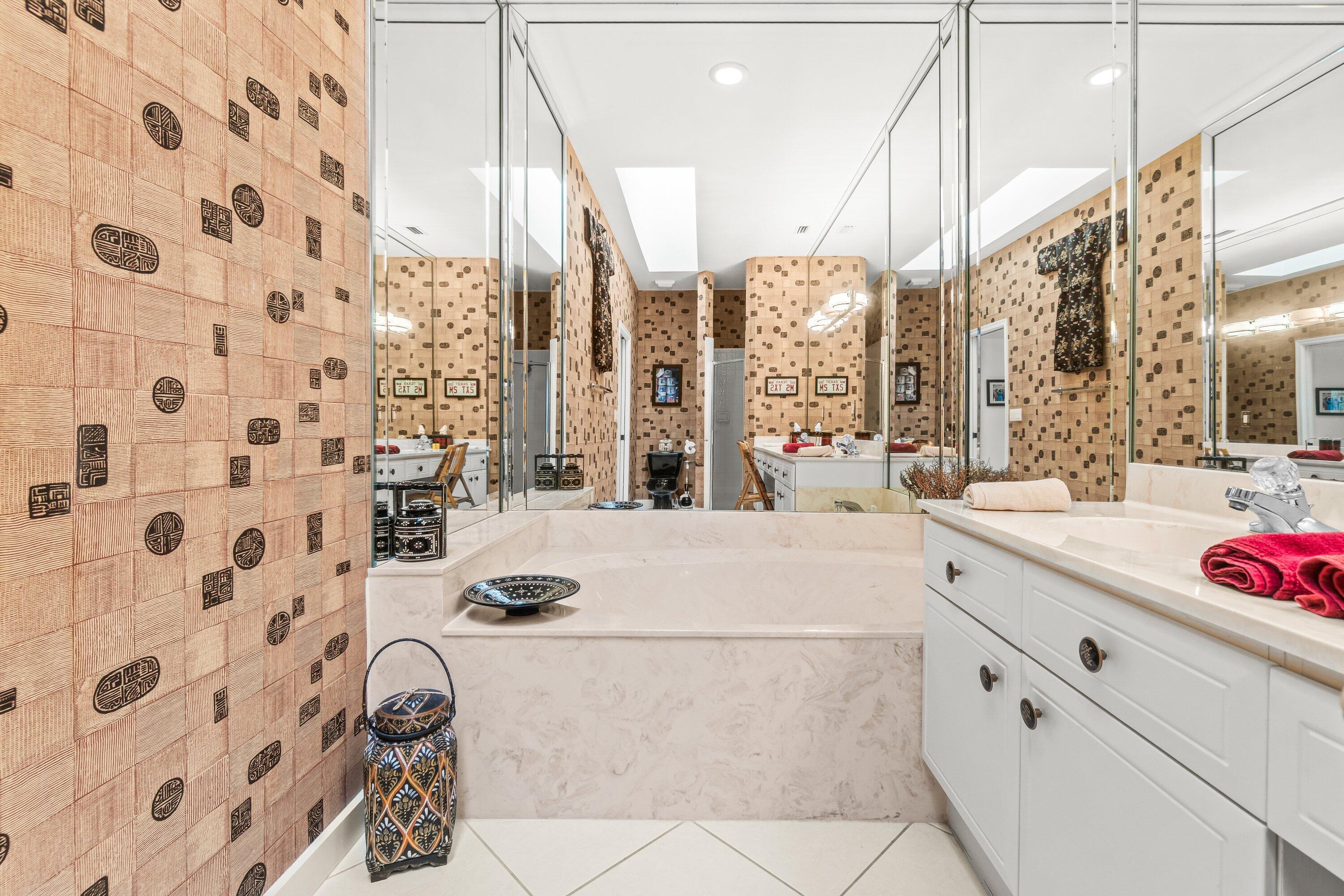 BANYANS OF ARVIDA COUNTRY CLUB - Residential