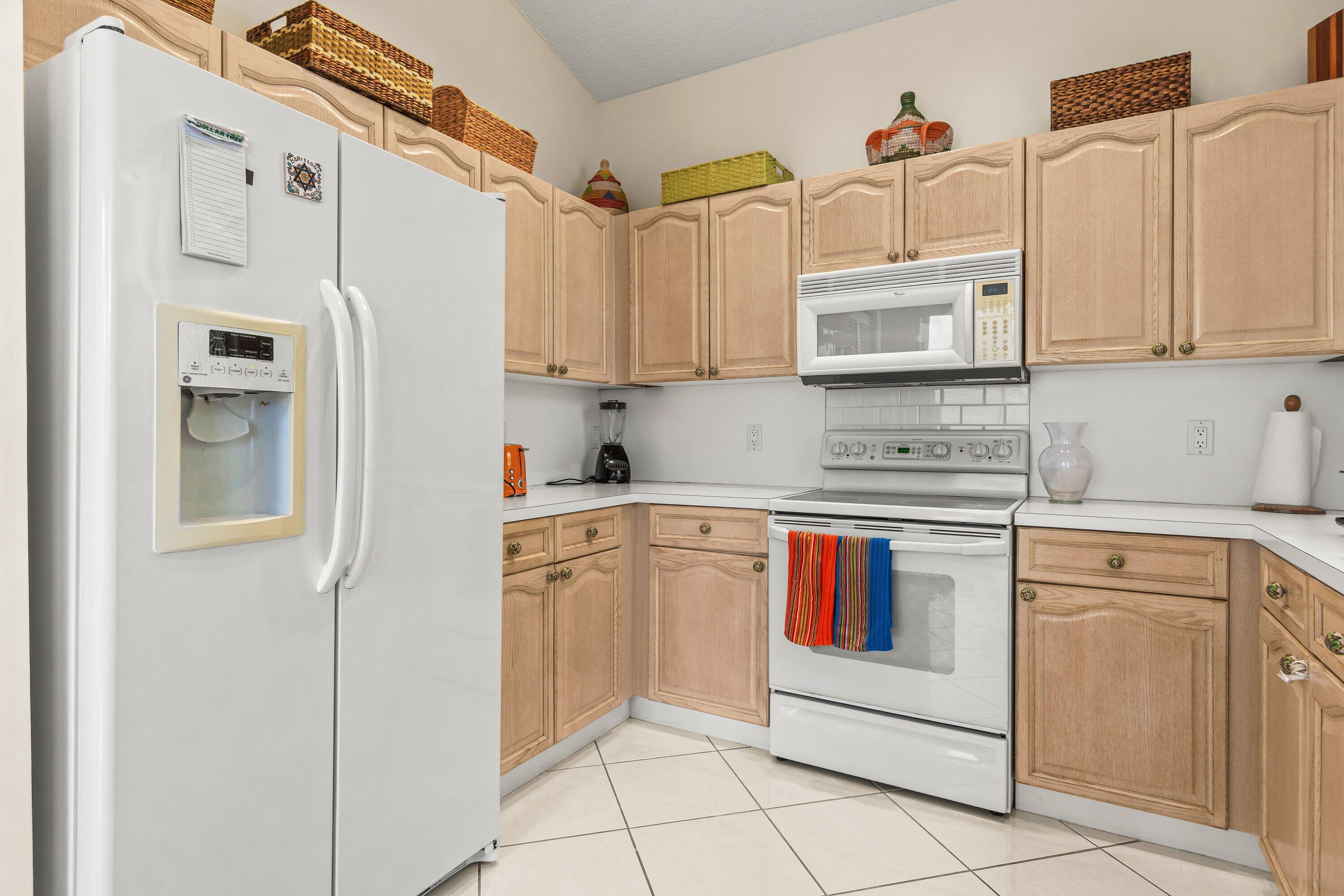 BANYANS OF ARVIDA COUNTRY CLUB - Residential