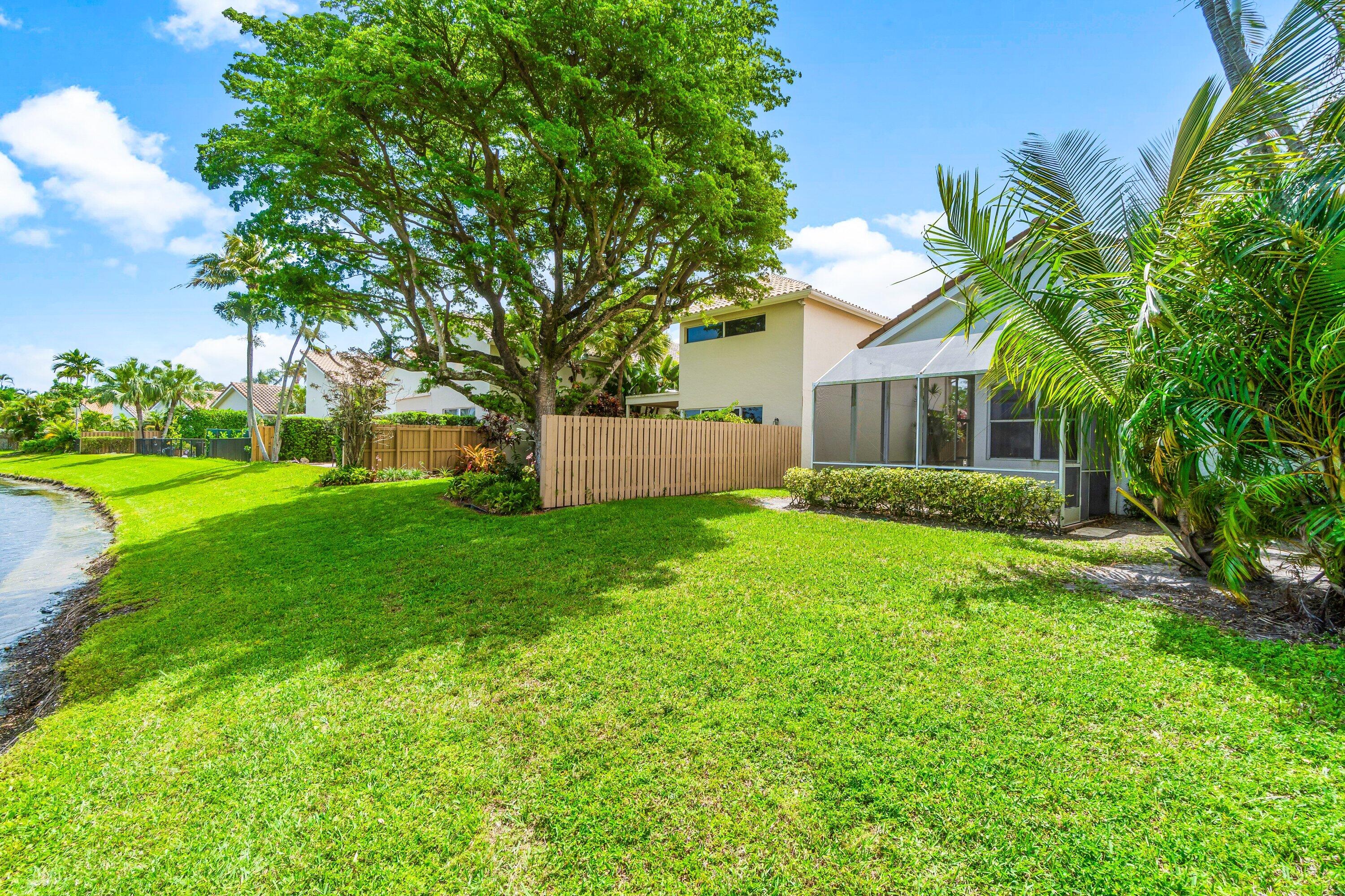 BANYANS OF ARVIDA COUNTRY CLUB - Residential