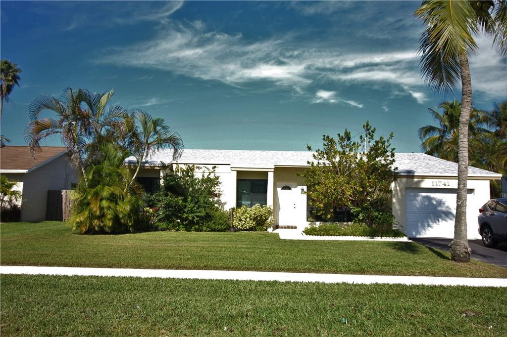 Sunrise Golf Village - Residential