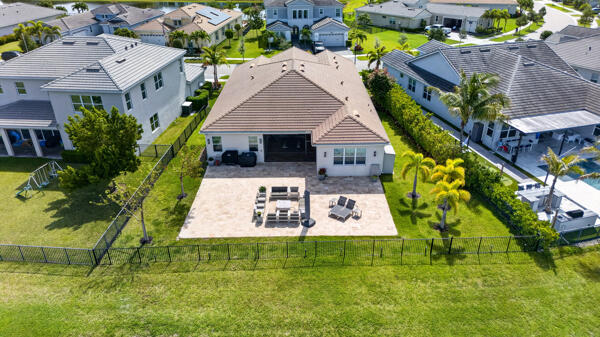 MEADOWS OF WESTLAKE - Residential