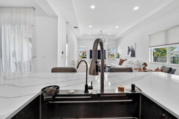 MEADOWS OF WESTLAKE - Residential