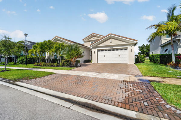 MEADOWS OF WESTLAKE - Residential