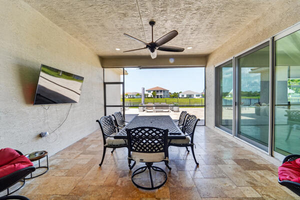 MEADOWS OF WESTLAKE - Residential