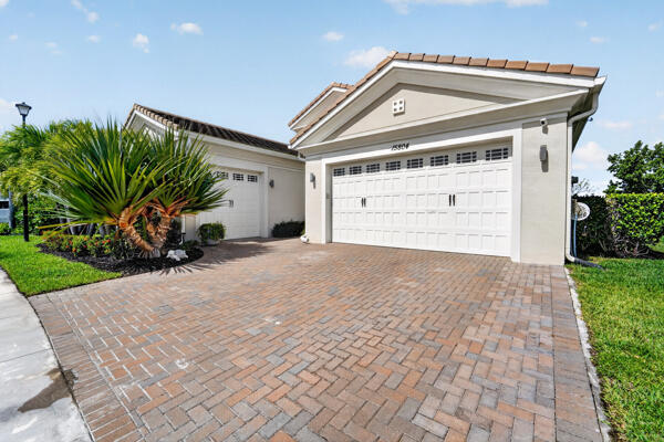 MEADOWS OF WESTLAKE - Residential