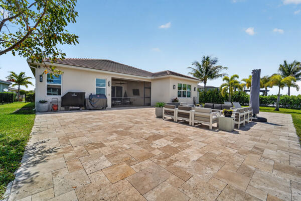 MEADOWS OF WESTLAKE - Residential