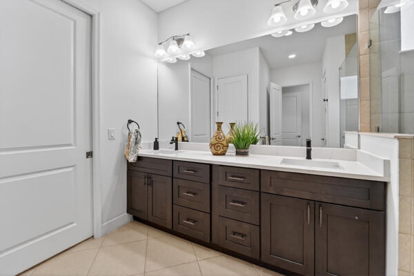 MEADOWS OF WESTLAKE - Residential