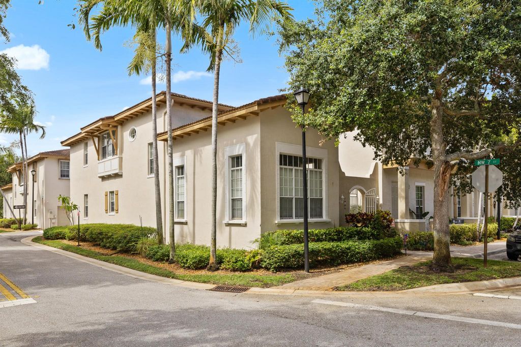 Photo of 619 NW 25th Avenue, Boynton Beach, FL 33426 (MLS # R11103069)