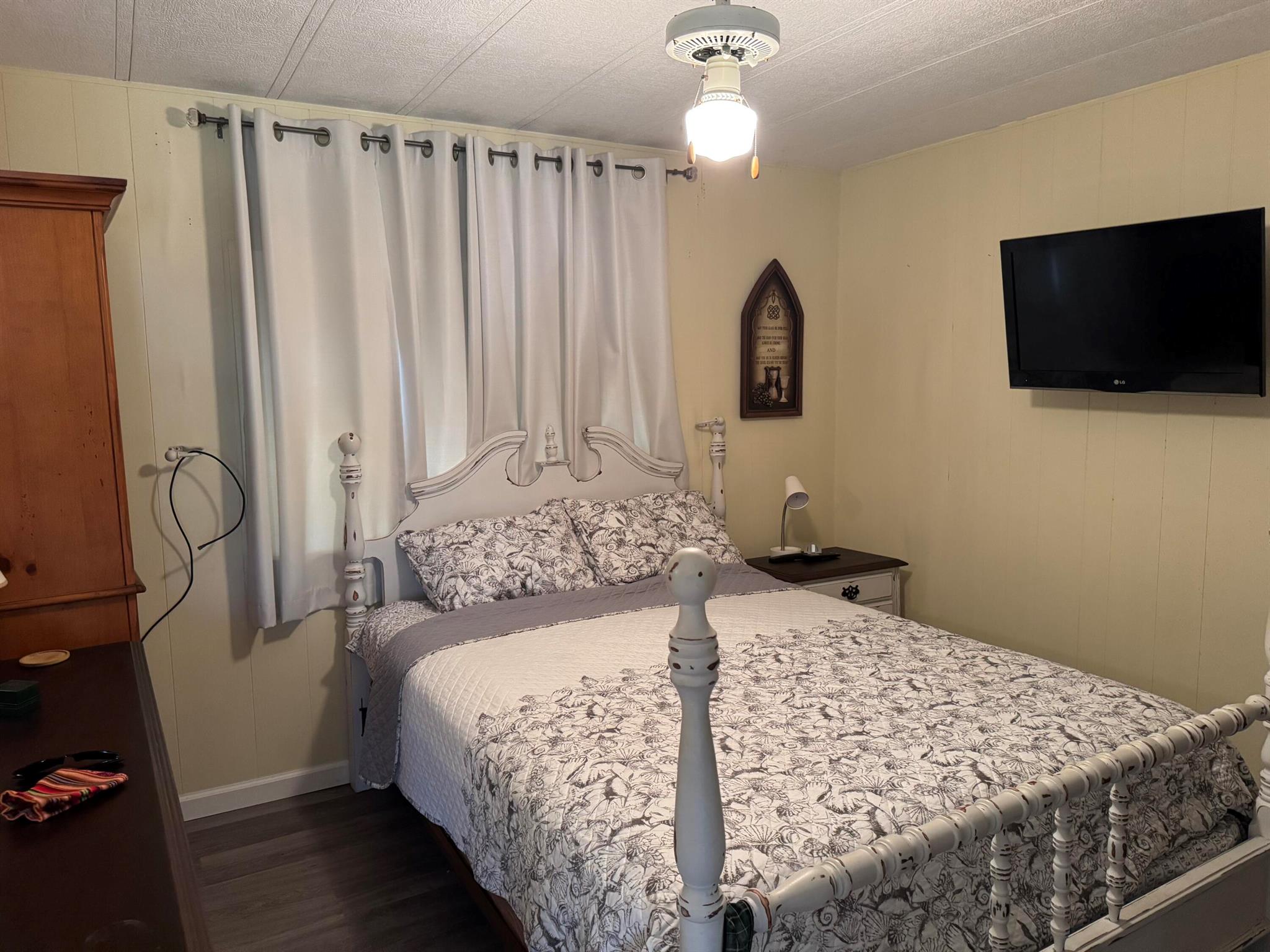 Tall Pines - Residential