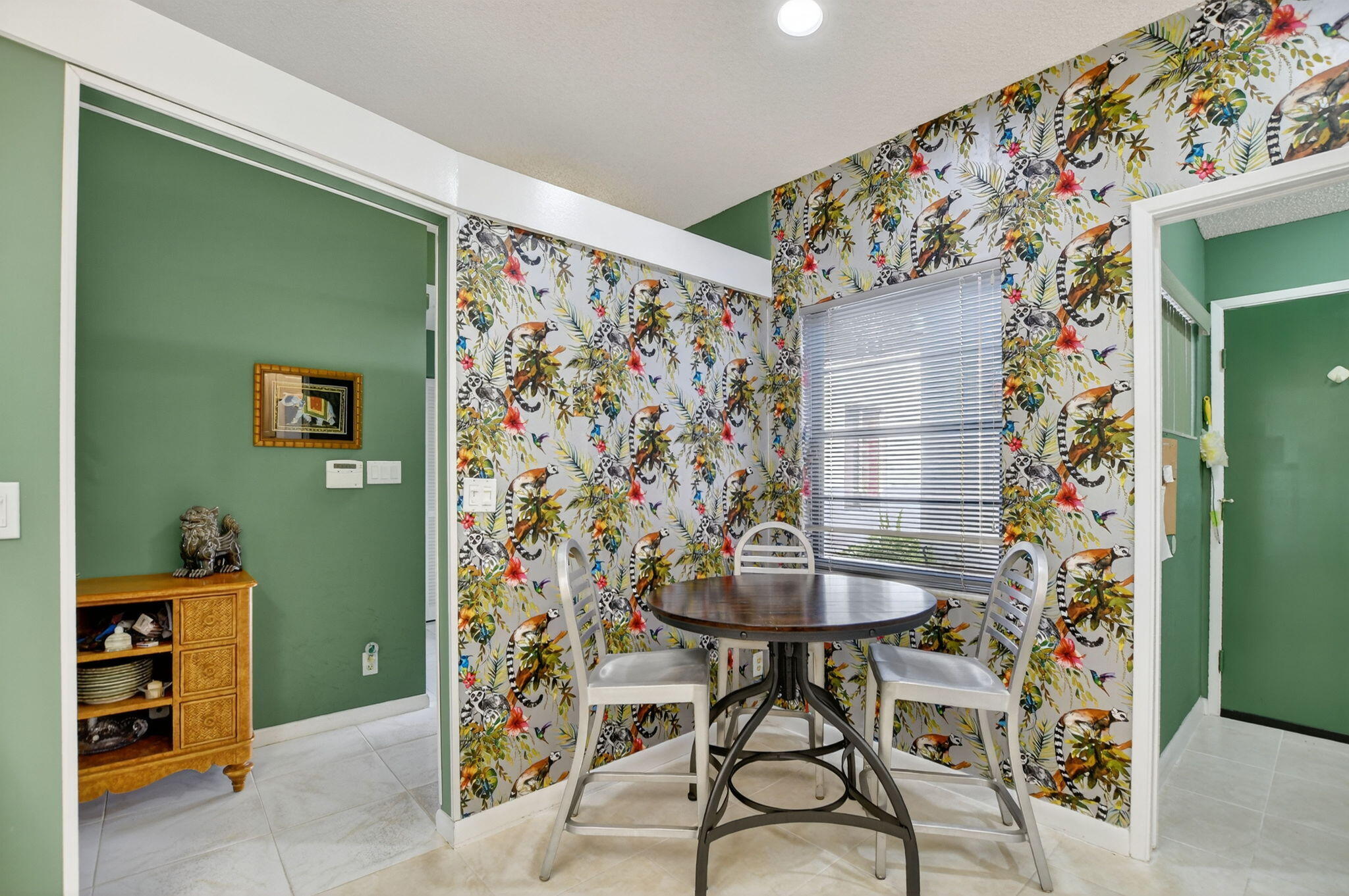 HUNTINGTON POINTE - Residential Lease