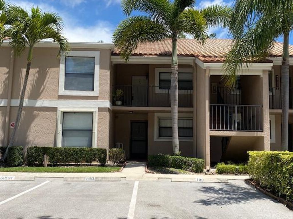 Photo of 6944 Briarlake 203 Circle #203, Palm Beach Gardens, FL 33418 (MLS # R10797164)