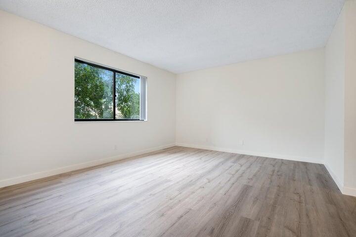 SUNRISE OF PALM BEACH CON - Residential Lease