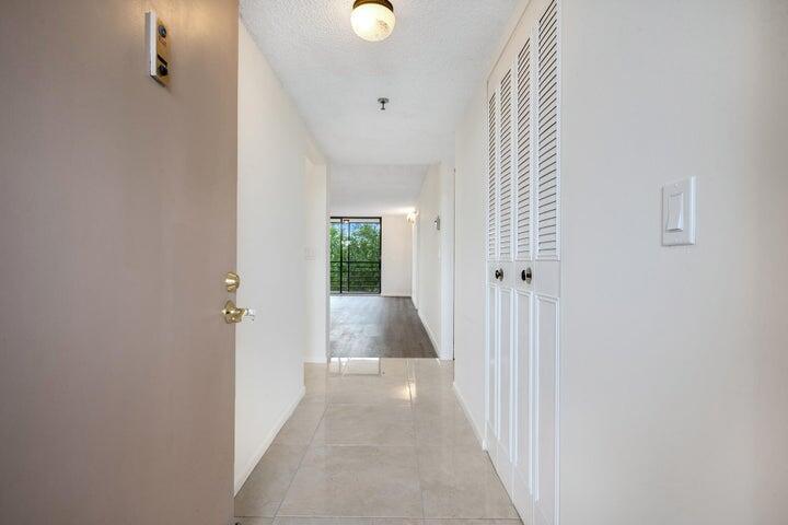 SUNRISE OF PALM BEACH CON - Residential Lease