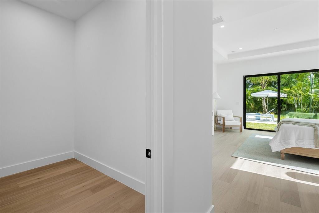 Plumosa Park - Residential