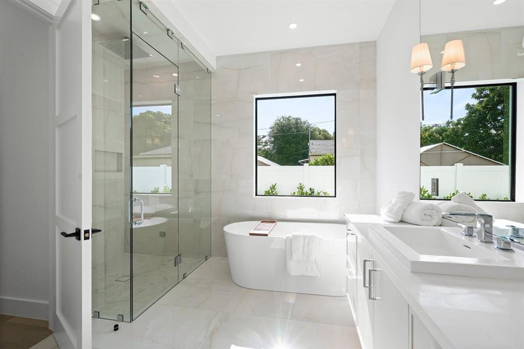 Plumosa Park - Residential