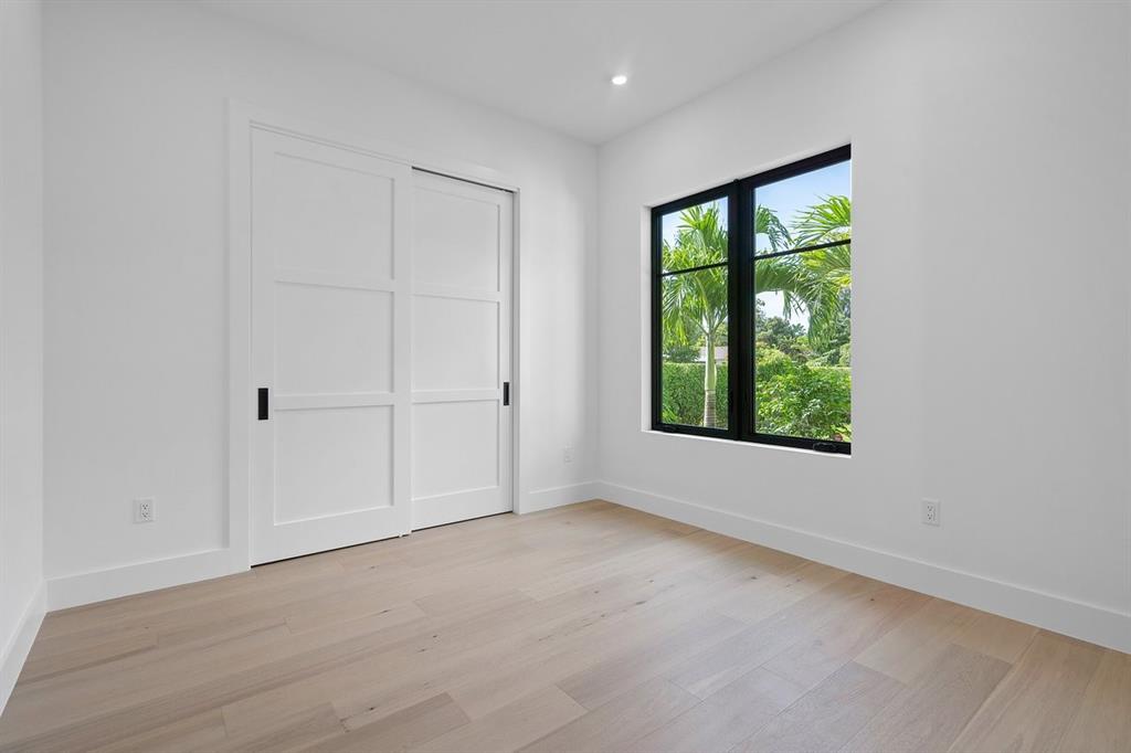 Plumosa Park - Residential