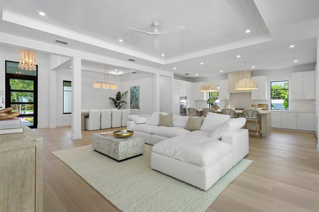 Plumosa Park - Residential