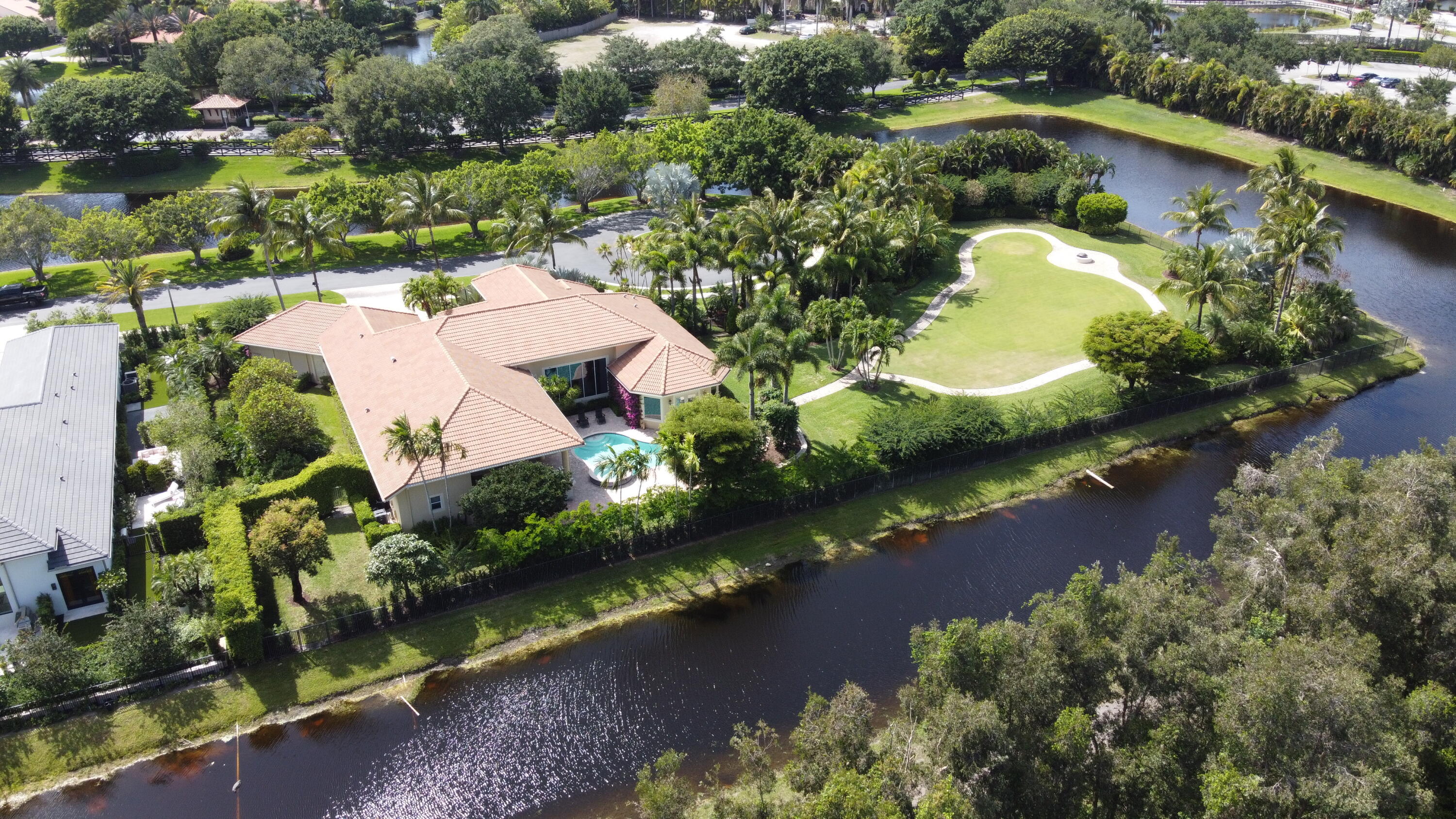 EQUESTRIAN CLUB ESTATES 1 - Residential