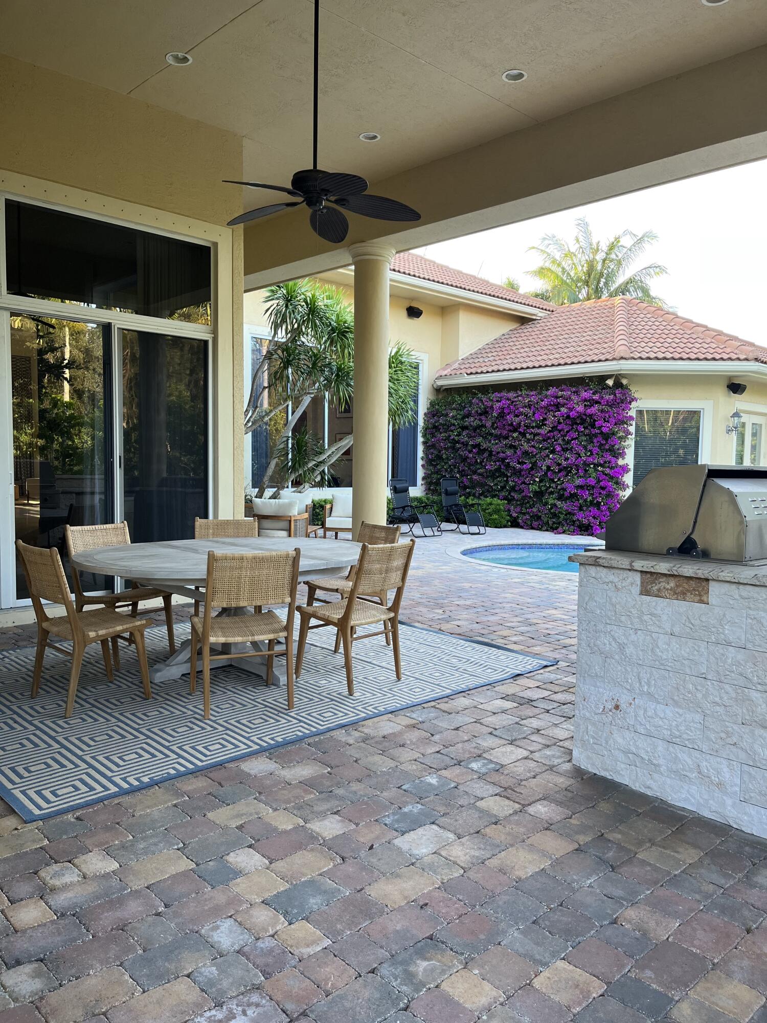 EQUESTRIAN CLUB ESTATES 1 - Residential