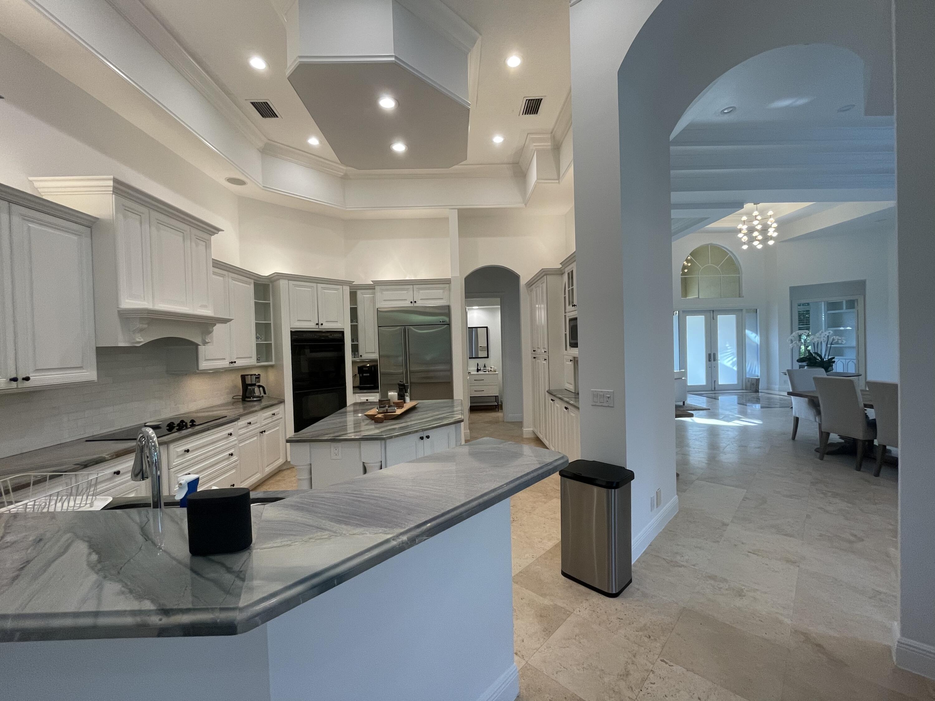 EQUESTRIAN CLUB ESTATES 1 - Residential