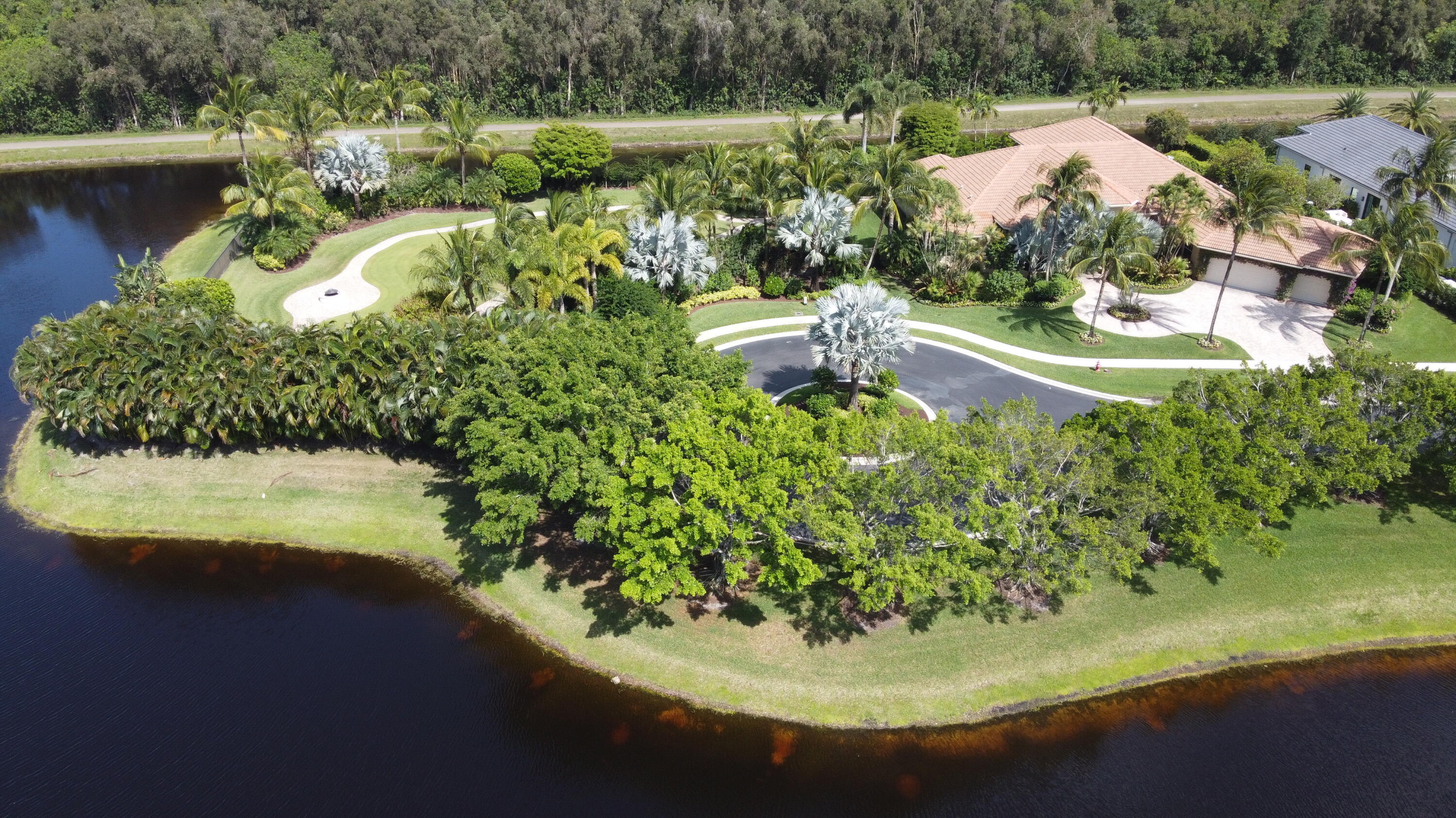 EQUESTRIAN CLUB ESTATES 1 - Residential