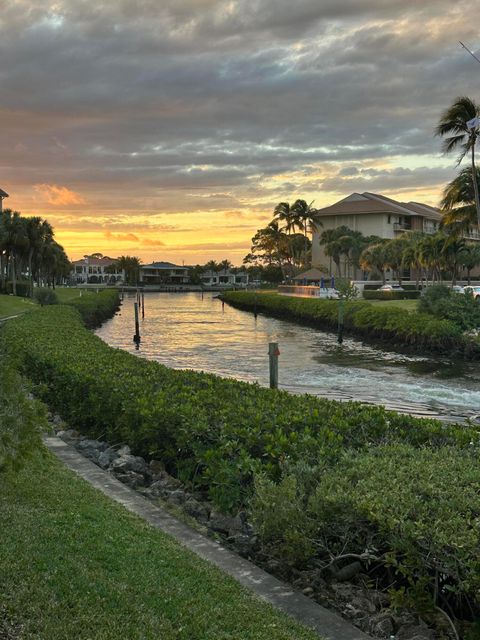 1301 Seafarer Circle 405 Jupiter FL 33477